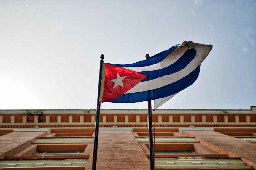 México y Cuba trabajarán en formación de especialistas, vacunas y medicamentos: Ssa
